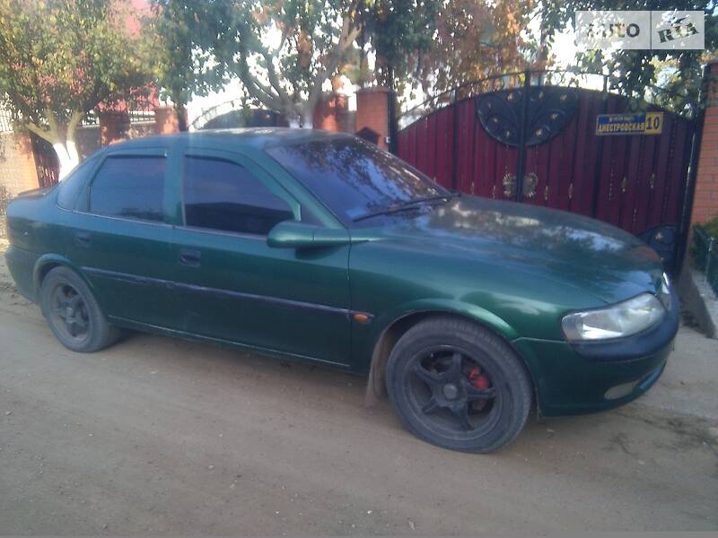 Седан Opel Vectra 1996 в Білгороді-Дністровському