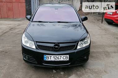 Седан Opel Vectra 2006 в Херсоне