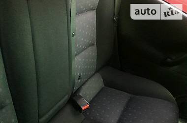 Седан Opel Vectra 2001 в 