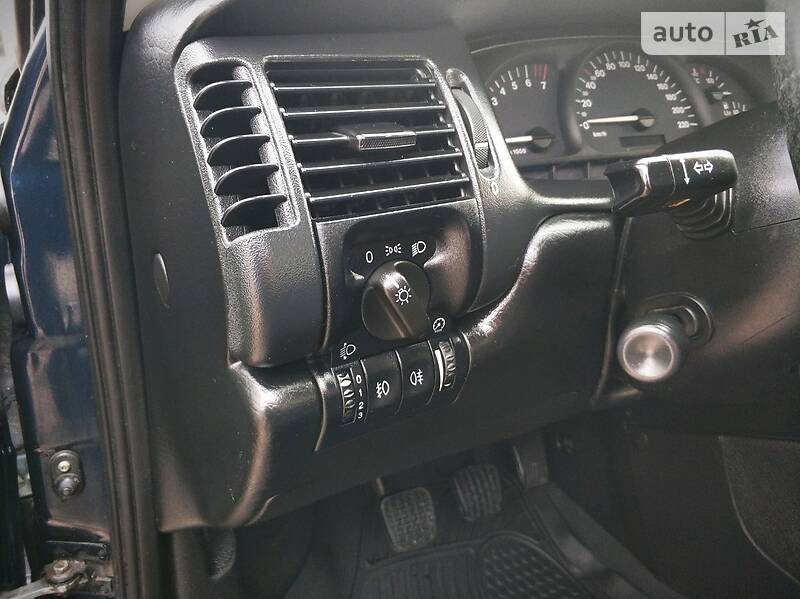 Седан Opel Vectra 2000 в Болехові