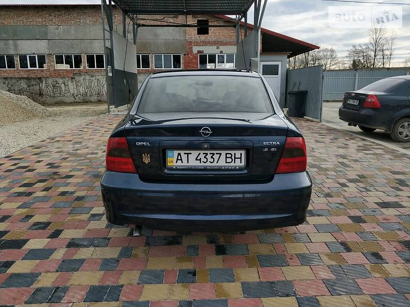 Седан Opel Vectra 2000 в Болехові