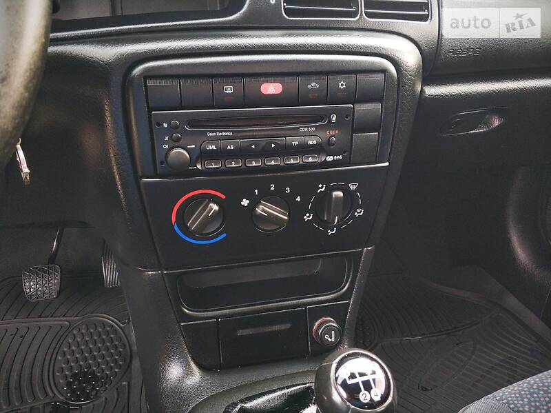 Седан Opel Vectra 2000 в Болехові