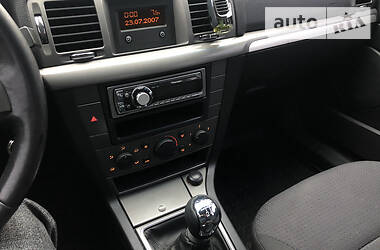 Седан Opel Vectra 2007 в Львові