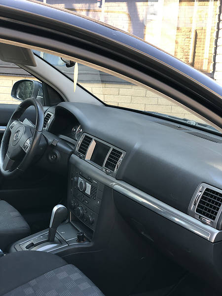 Хэтчбек Opel Vectra 2007 в Киеве фото 8 Хэтчбек Opel Vectra 2007 в Киеве