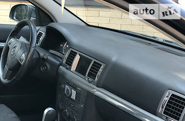 Хетчбек Opel Vectra 2007 в 