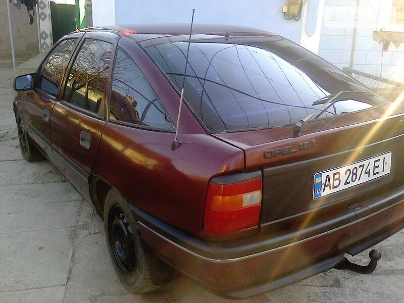 Хэтчбек Opel Vectra 1992 в Жмеринке