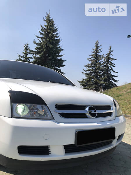 Седан Opel Vectra 2003 в 