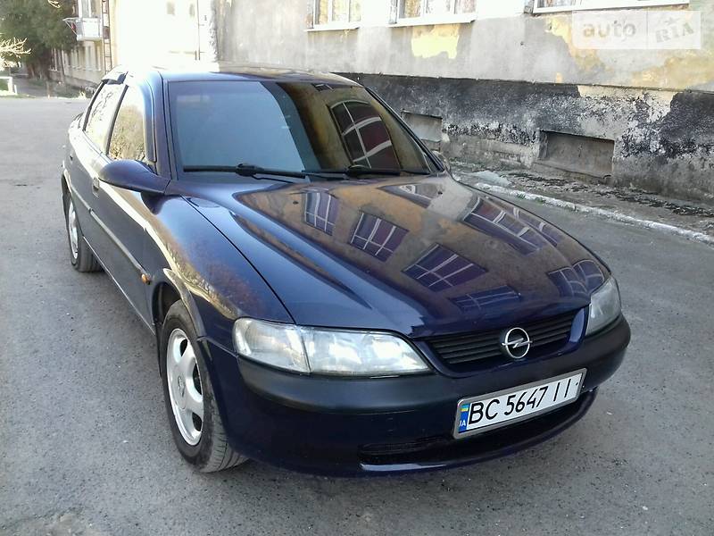 Седан Opel Vectra 1996 в Бориславі