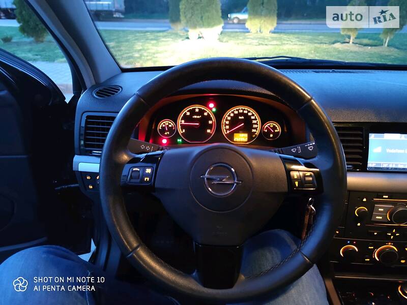 Універсал Opel Vectra 2008 в Чернівцях