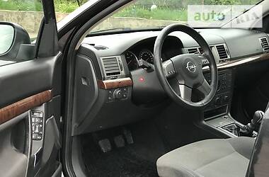 Универсал Opel Vectra 2004 в 