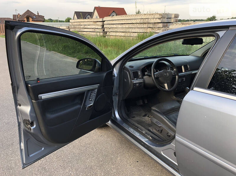Седан Opel Vectra 2008 в Києві