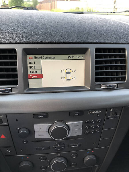 Седан Opel Vectra 2008 в Києві