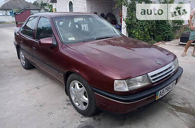 Седан Opel Vectra 1990 в Крыжополе