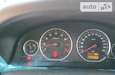 Седан Opel Vectra 2004 в Рівному