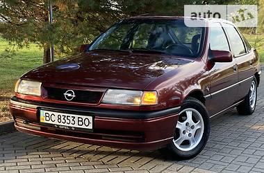 Хэтчбек Opel Vectra 1995 в Дрогобыче