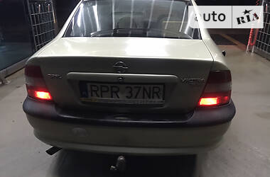 Седан Opel Vectra 1999 в Ивано-Франковске