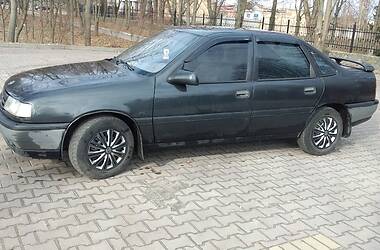 Седан Opel Vectra 1990 в Миргороде