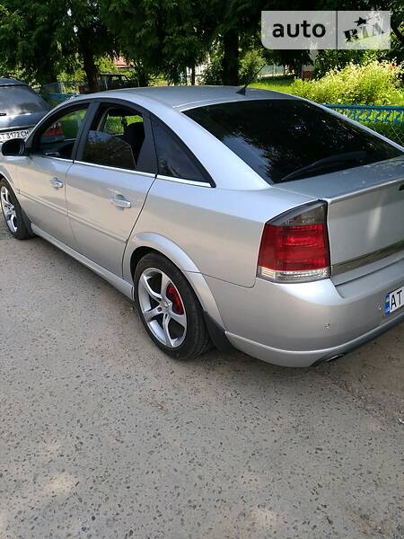 Ліфтбек Opel Vectra 2003 в Богородчанах