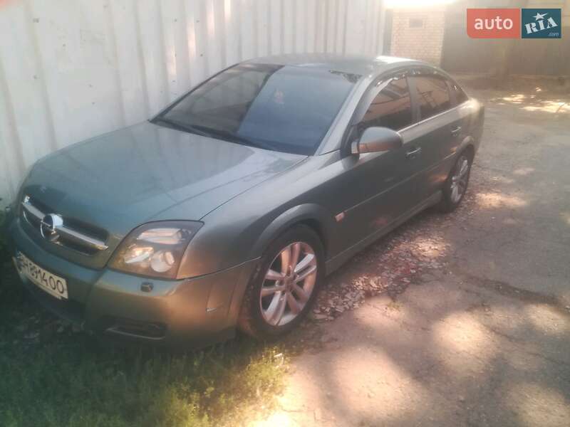 Хэтчбек Opel Vectra 2003 в Одессе