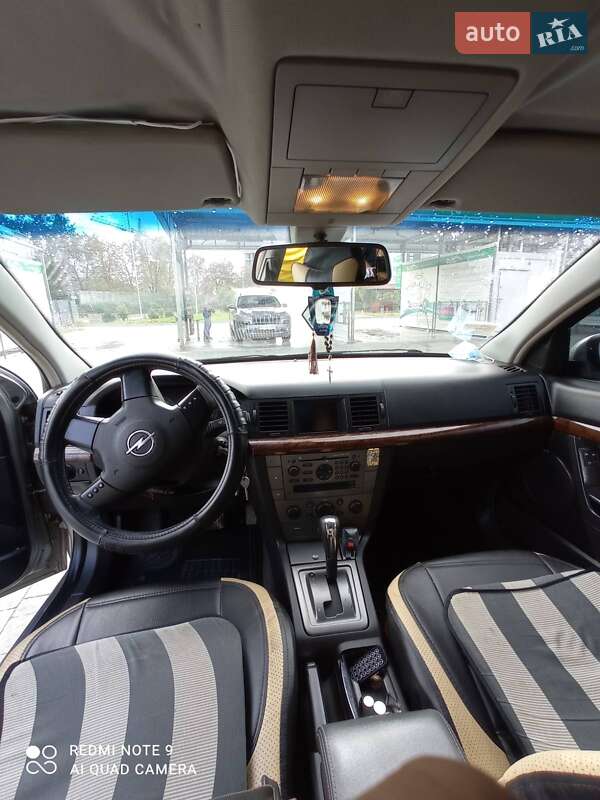 Седан Opel Vectra 2002 в Галиче