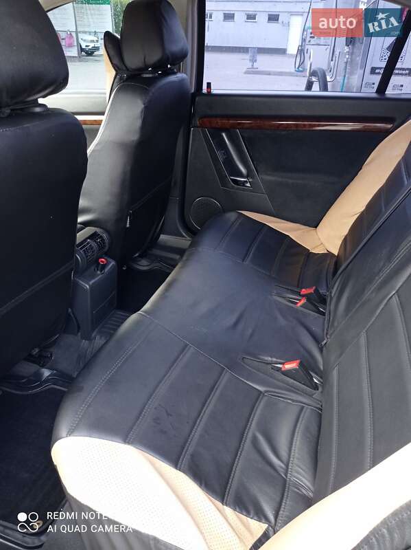 Седан Opel Vectra 2002 в Галиче