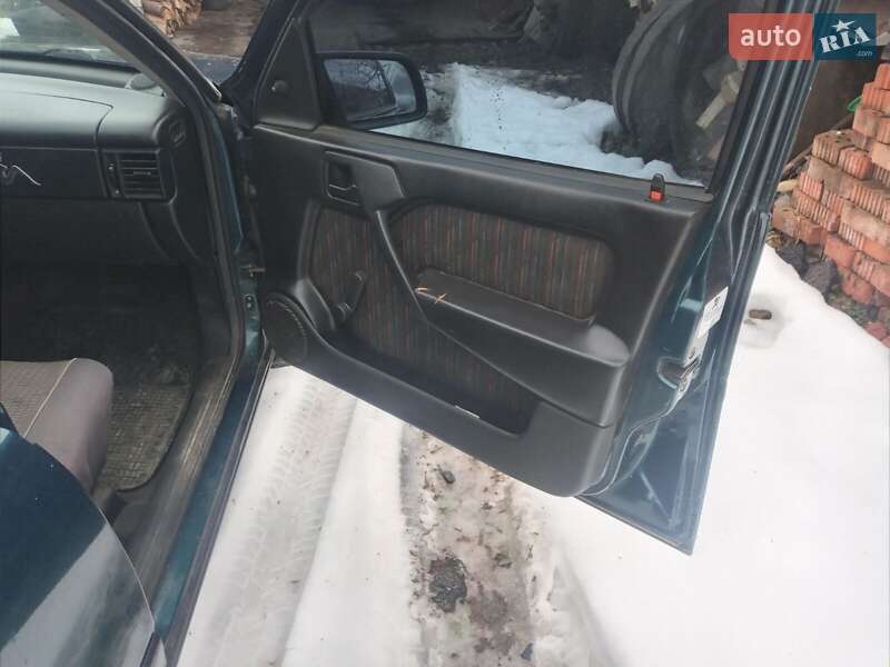 Седан Opel Vectra 1994 в Стрые