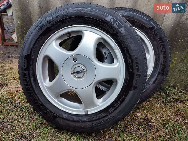 Универсал Opel Vectra 1998 в Любешове