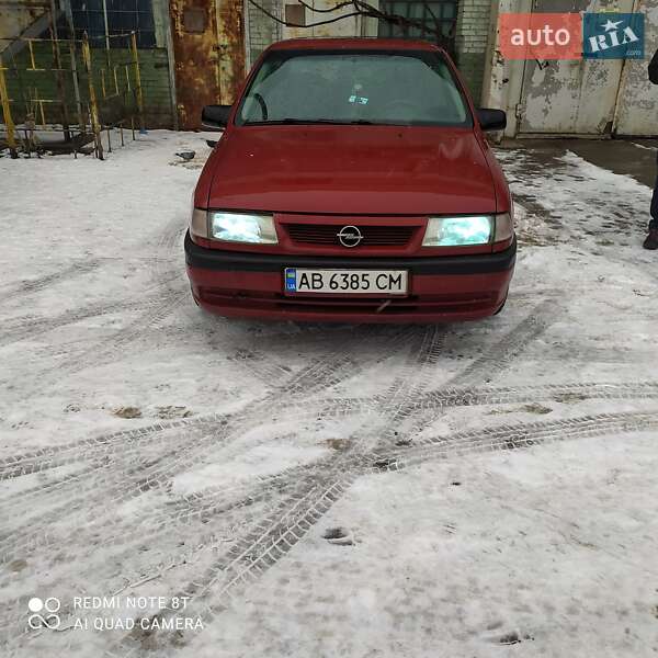 Седан Opel Vectra 1994 в Киеве фото 2 Седан Opel Vectra 1994 в Киеве