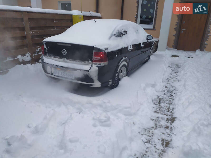 Седан Opel Vectra 2008 в Петропавловской Борщаговке