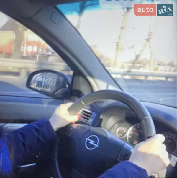 Седан Opel Vectra 2008 в Петропавловской Борщаговке