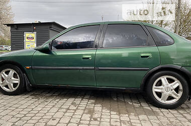 Седан Opel Vectra 1996 в Львові