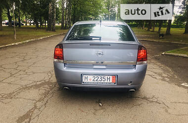 Хэтчбек Opel Vectra 2005 в Черновцах