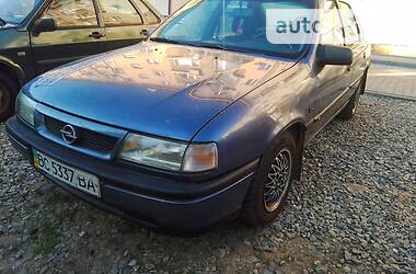 Седан Opel Vectra 1995 в Надворной