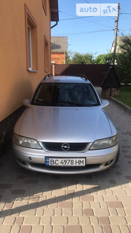 Універсал Opel Vectra 1999 в Львові