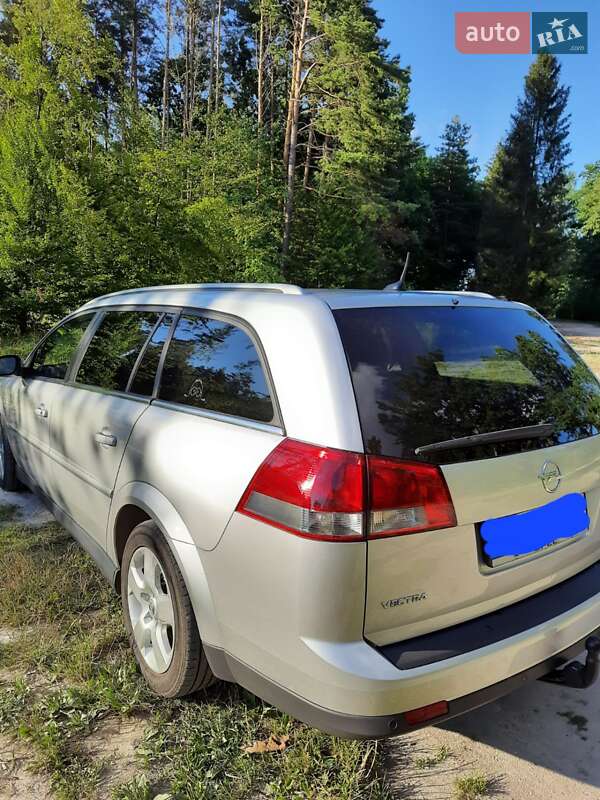 Универсал Opel Vectra 2007 в Костополе