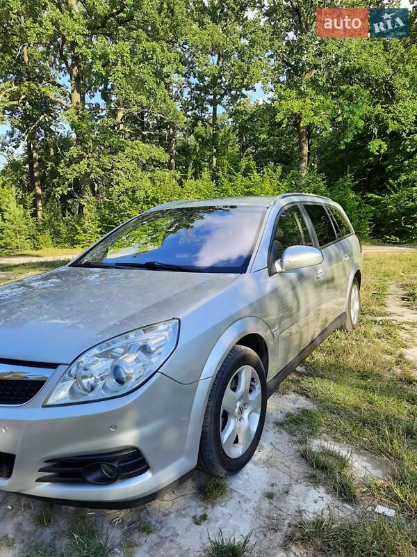 Универсал Opel Vectra 2007 в Костополе