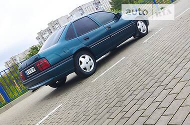 Седан Opel Vectra 1995 в 