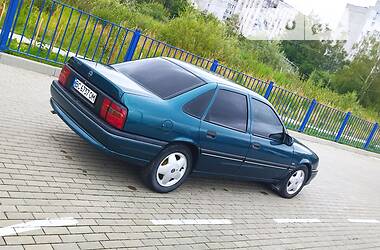Седан Opel Vectra 1995 в 