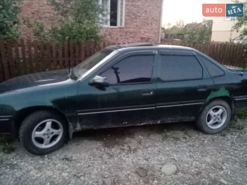 Седан Opel Vectra 1992 в Івано-Франківську фото 3 Седан Opel Vectra 1992 в Івано-Франківську