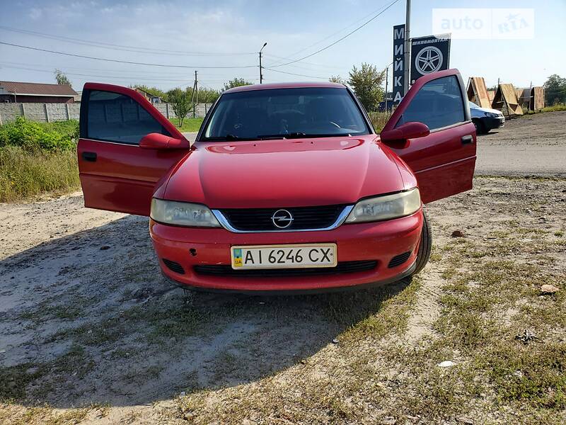 Седан Opel Vectra 1999 в Киеве