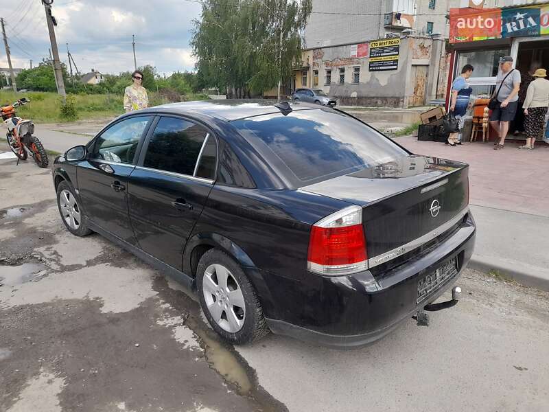 Седан Opel Vectra 2004 в Ізяславі фото 4 Седан Opel Vectra 2004 в Ізяславі