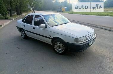 Седан Opel Vectra 1989 в Умані