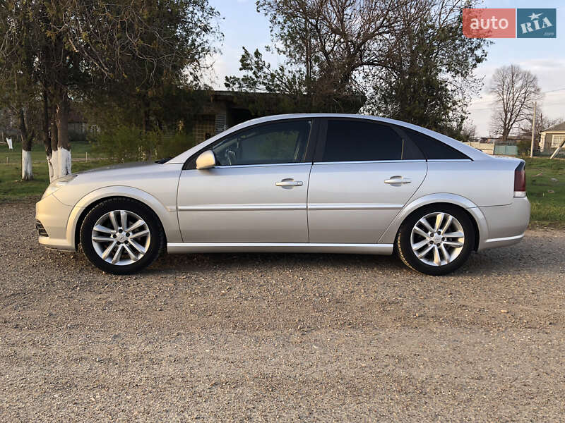 Ліфтбек Opel Vectra 2006 в Одесі