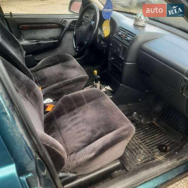 Седан Opel Vectra 1994 в Черновцах фото 9 Седан Opel Vectra 1994 в Черновцах