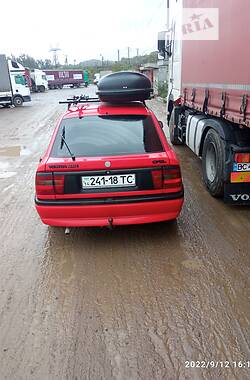 Лифтбек Opel Vectra 1995 в 
