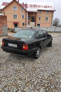 Седан Opel Vectra 1990 в Ивано-Франковске