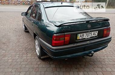 Седан Opel Vectra 1995 в Дрогобыче