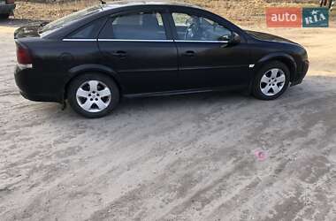 Лифтбек Opel Vectra 2004 в 