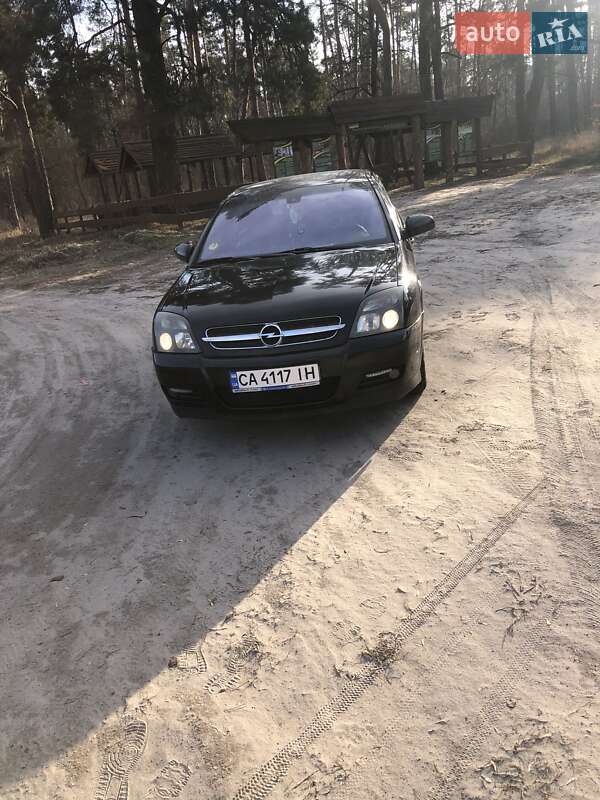 Opel Vectra 2004
