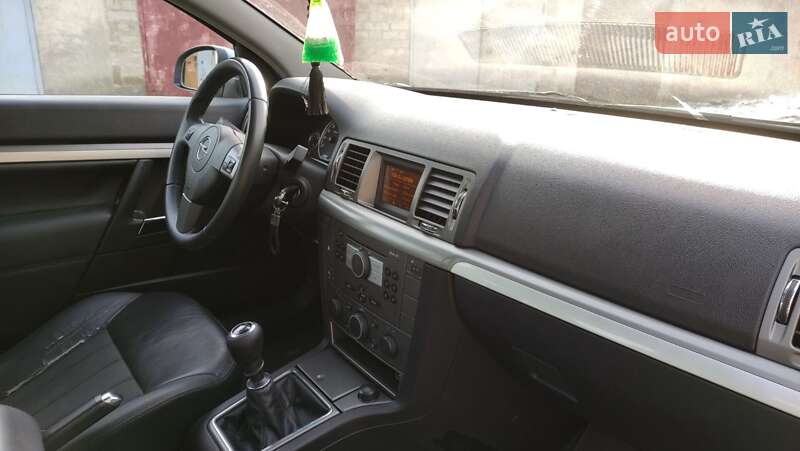 Ліфтбек Opel Vectra 2007 в Краматорську